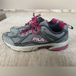 Fila Women's Gray and Burgundy Sneakers